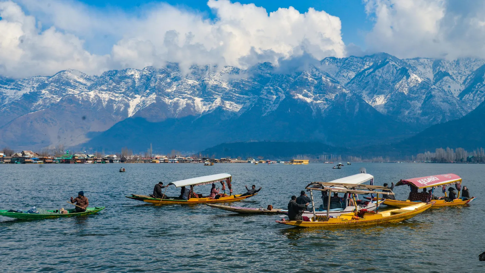 Scenic view of Pahalgam valley, Kashmir