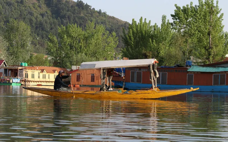 Kashmir honeymoon planning guide