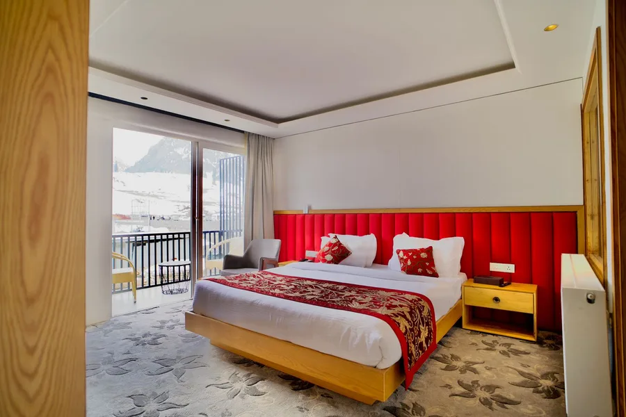 The Rose Wood Hotel, Sonamarg booking assistance